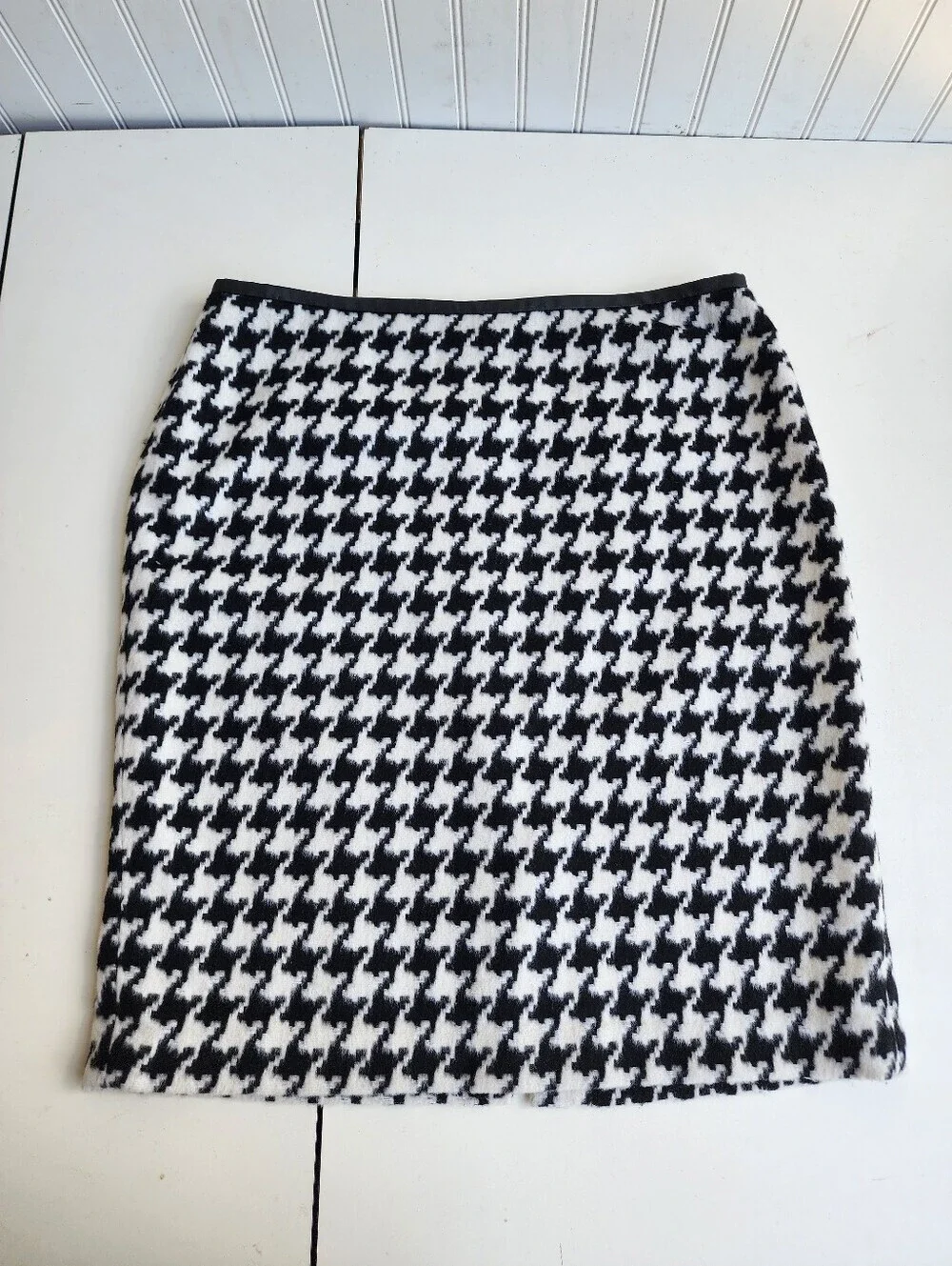 Talbots Houndstooth Black White Women's Skirt Wool Blend  Pencil Sz 14